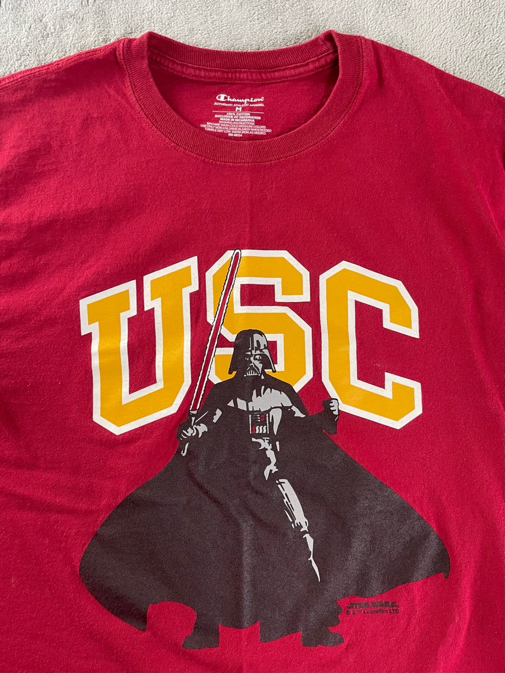 Trojans USC Star Wars Darth Vader Red 100% Cotton T Shirt Men’s Size Medium Mark